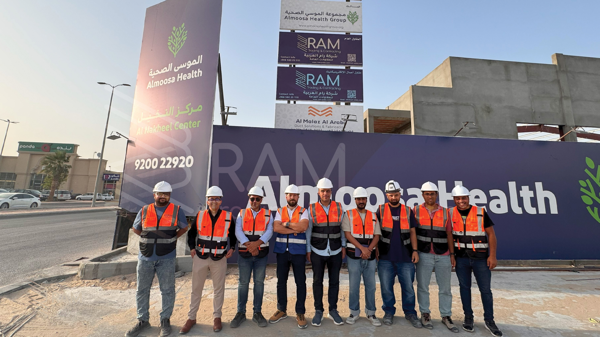 Almoosa health project team work